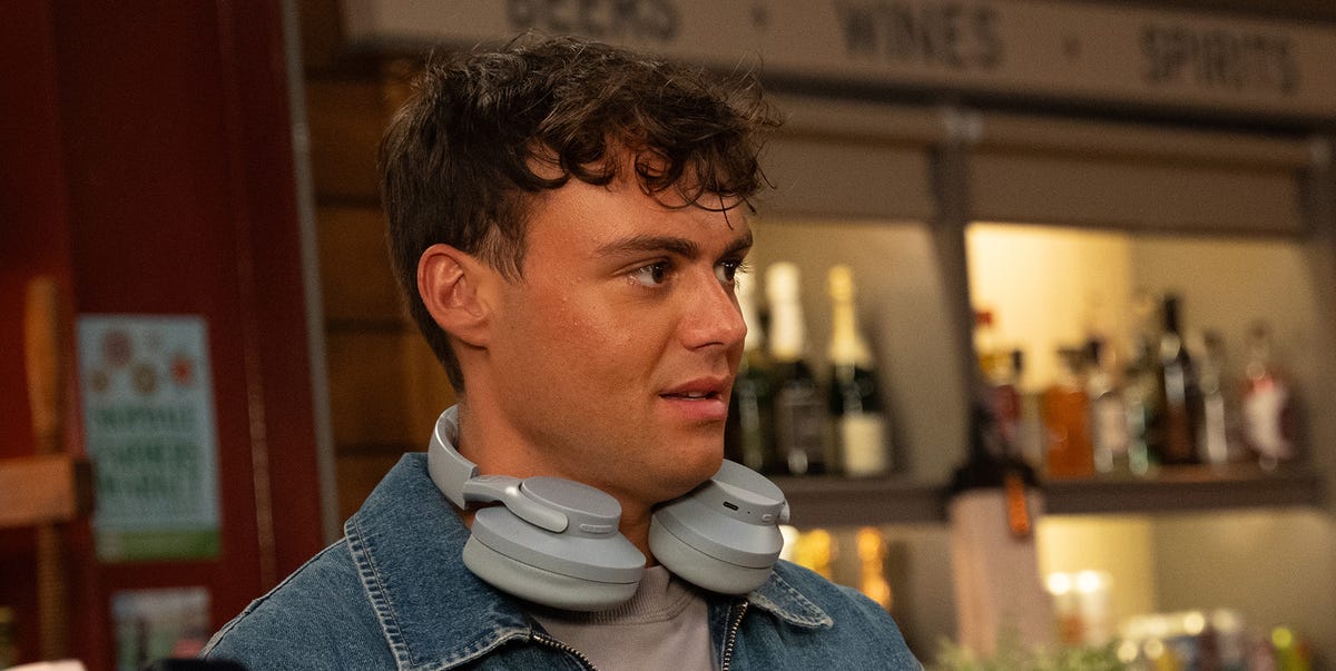Emmerdale spoiler: Vinny and Lewis face more problems