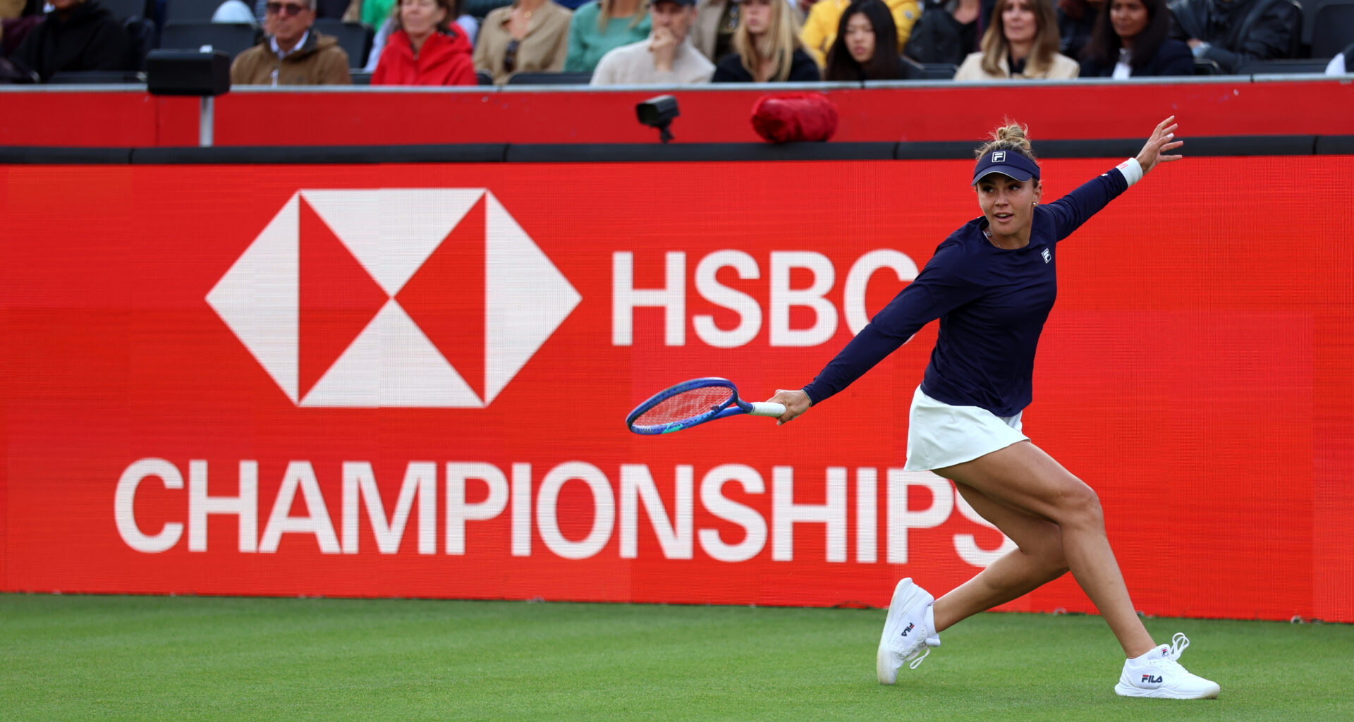 Cristian edges Zheng in two tight sets in Queen's first round