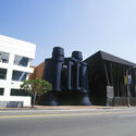 Chiat/Day Building, Venice, Los Angeles (California). Image Courtesy of Frank O. Gehry. Getty Research Institute, Los Angeles (2017.m.66) "The Century of Gehry": Frank Gehry Retrospective Opens at the Serralves Museum in Porto - Image 3 of 17