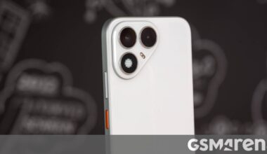 Tecno Pova 8 unboxing and hands-on