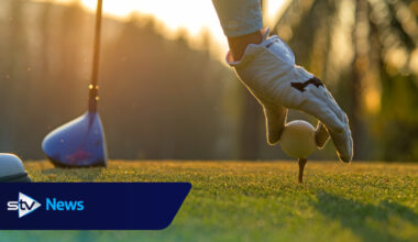 Jet-lagged golfers allowed to enjoy 9am beer at Irvine Golf Club after licensing board approval