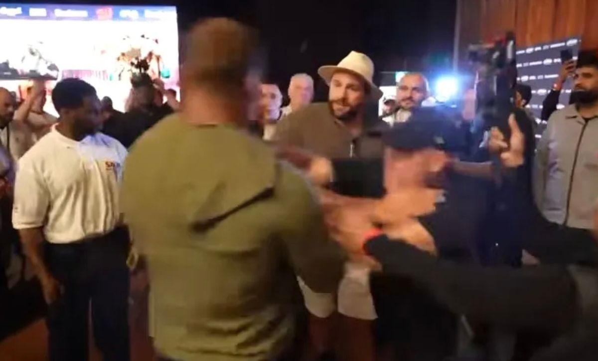 The incident unfolded at a Misfits Boxing promotional open workout in Manchester