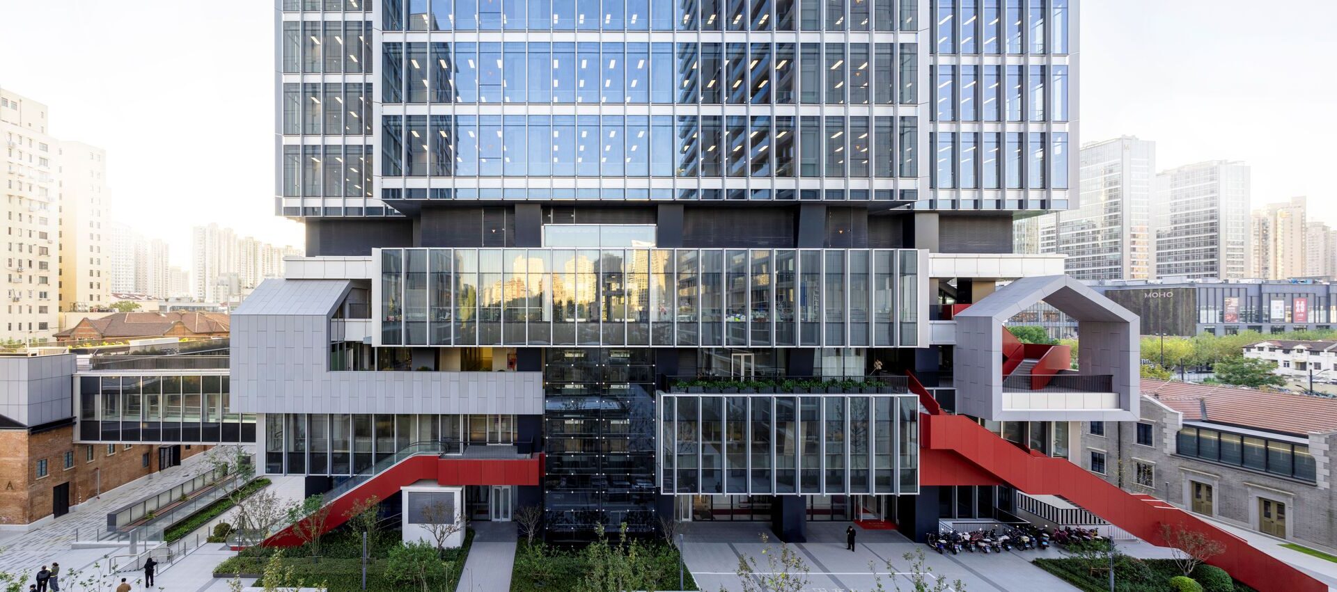Jing'An Investment Center / Nikken Sekkei