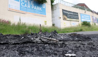 Bakery delivery vans destroyed in Newry arson as fire service comes under attack – The Irish News