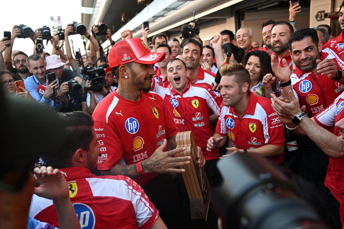 Lewis Hamilton's first Ferrari win leaves F1 fans in tears: "True masterclass"