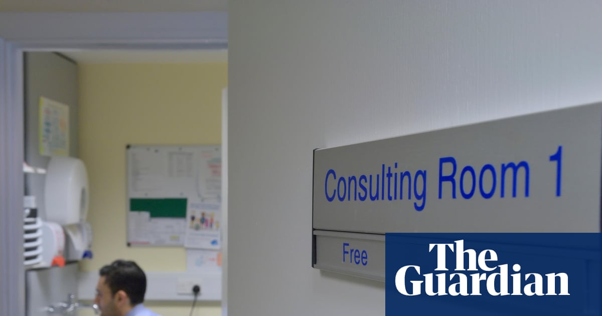 UK hypermobility sufferers wait up to 21 years for diagnosis, study suggests | Health