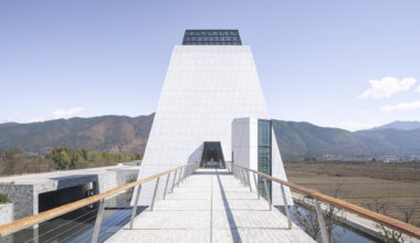 YunTuo Distillery / OLI Architecture