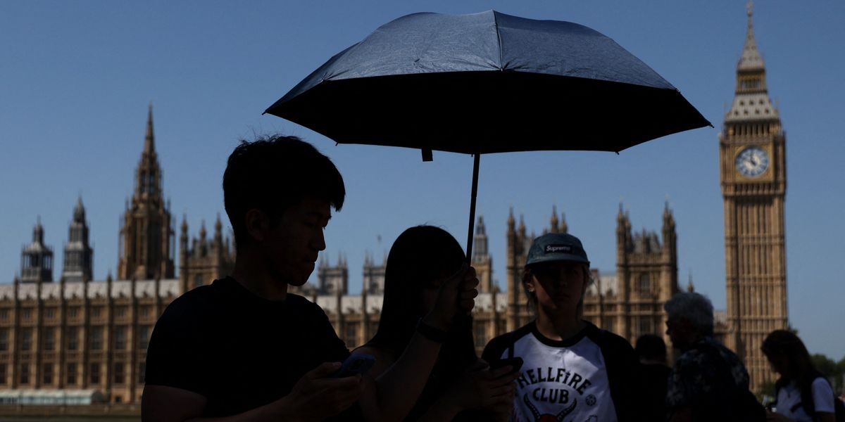 Science breakthrough: Experts reveal why sunny days will NOT a smile on your face