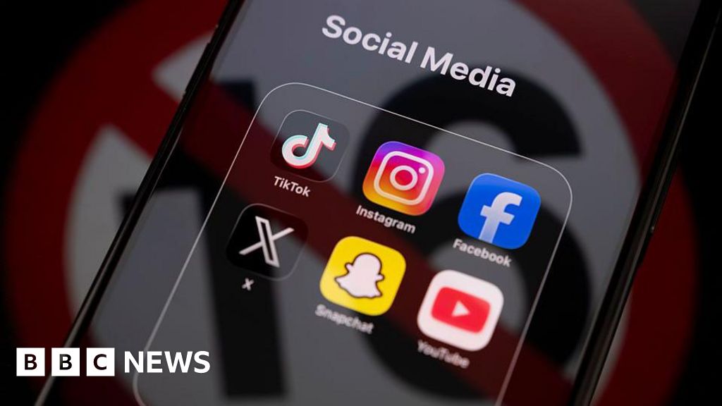 Five big questions about the UK's under-16s social media ban - BBC