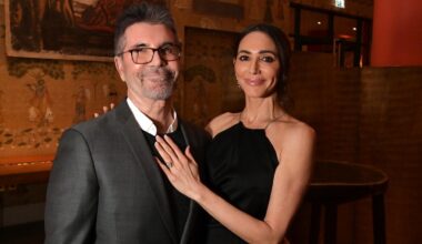 Simon Cowell's fiancee reflects on getting pregnant while married