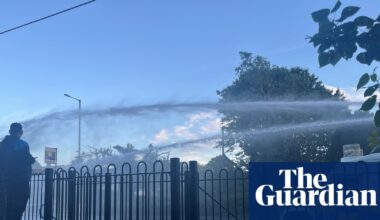 French police authorised to use water cannon on asylum seekers in £660m deal with UK | Immigration and asylum