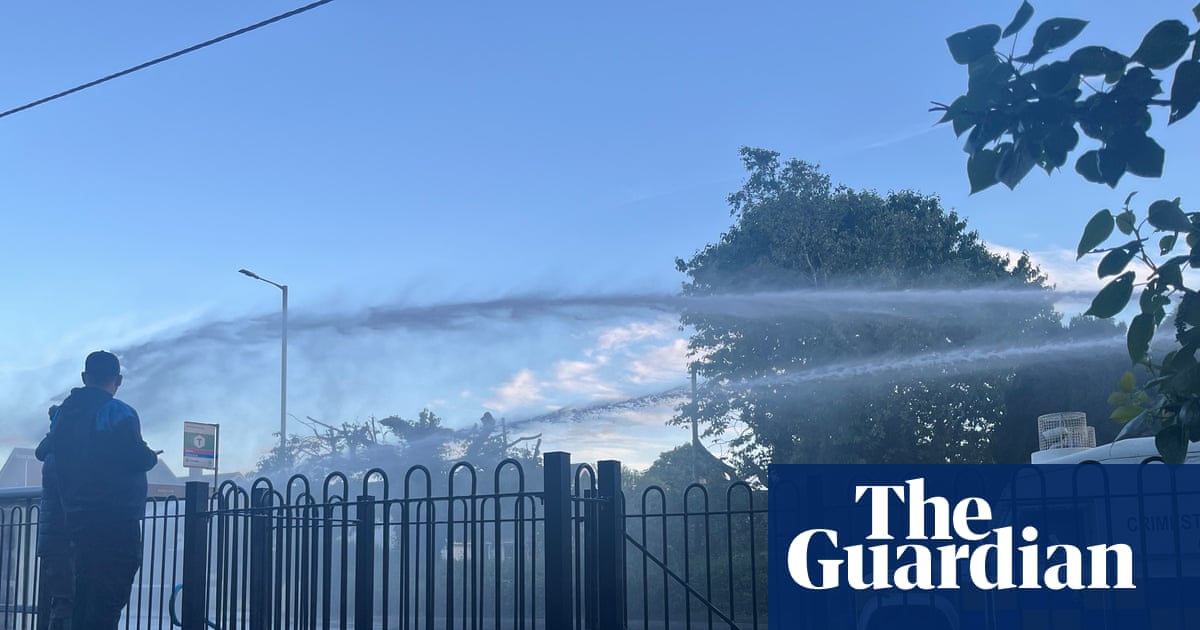French police authorised to use water cannon on asylum seekers in £660m deal with UK | Immigration and asylum