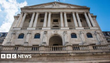 Interest rates expected to be held by Bank of England - BBC