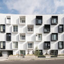 MLK1101 Supportive Housing / Lorcan O’Herlihy Architects. Image © Paul Vu Lorcan O’Herlihy, Founding Principal of LOHA, Passes Away at 66 - Image 5 of 7