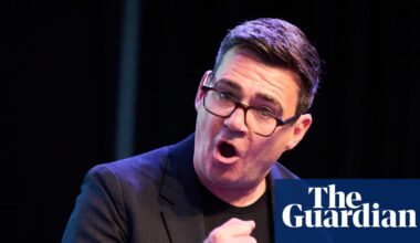 Andy Burnham wins huge majority in Makerfield byelection, paving way for Starmer leadership challenge | Makerfield byelection
