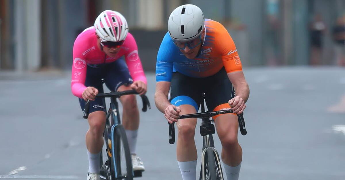 Watson and junior Armstrong ride away at Ulster Crit Champs