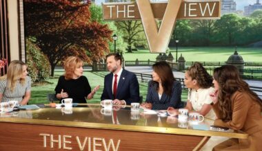 The View co-host reveals what she told JD Vance during commercial break
