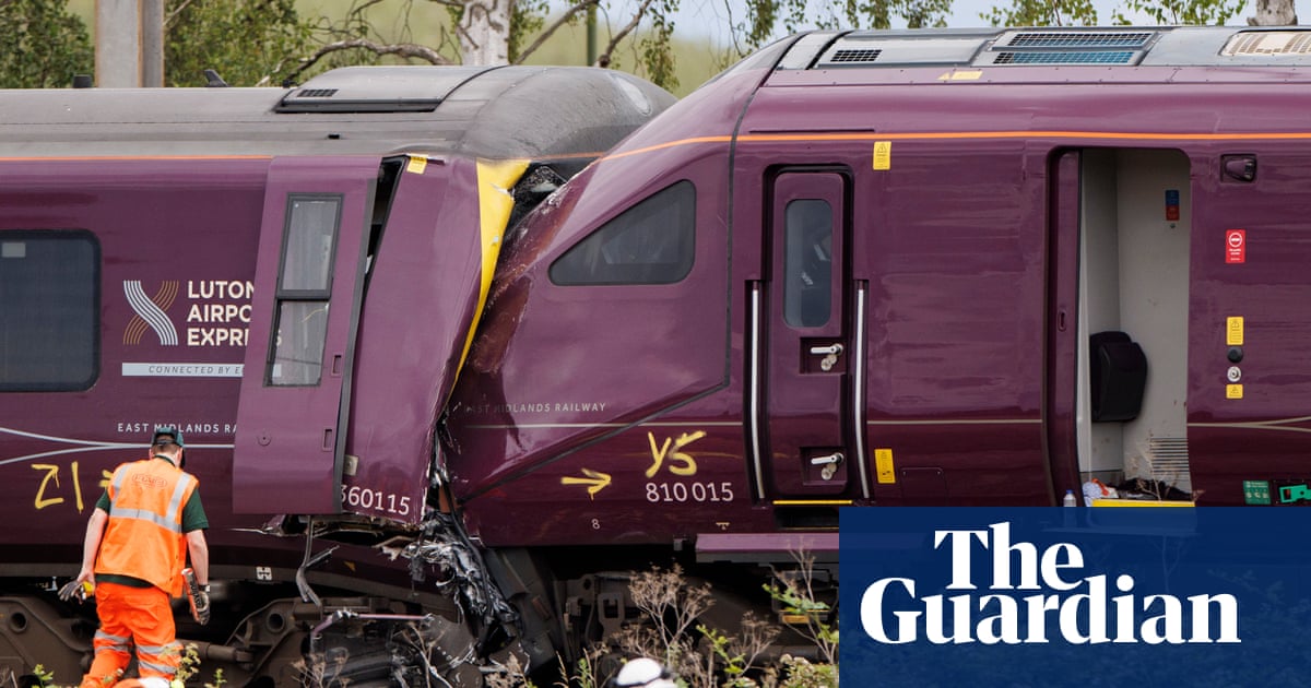 Major disruption after Bedford train crash to continue for at least a week | Rail transport