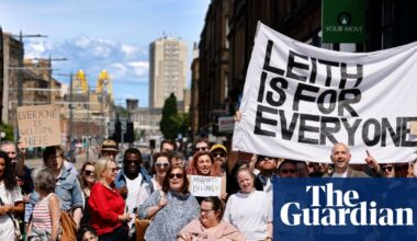 Taxi and Uber rider targeted in suspected anti-Muslim attacks in Edinburgh, say witnesses | Scotland