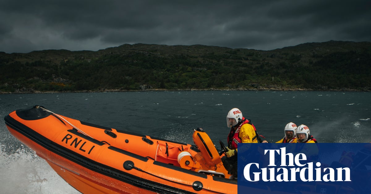 Teenager rescues two men who fell from inflatable toy boat off Isle of Skye | Scotland