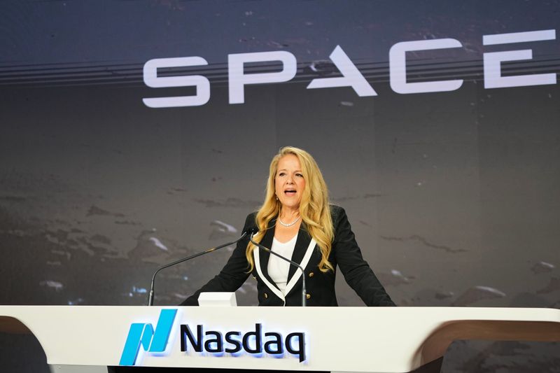 Investors in China Secretly Acquired Stakes in SpaceX Before IPO: Report