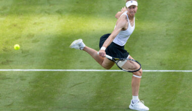 Samsonova snaps five-match losing streak to reach second round in Bad Homburg