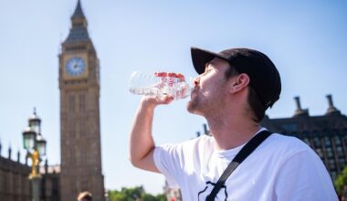 Rare red heat health alerts issued for record breaking heatwave of up to 40C
