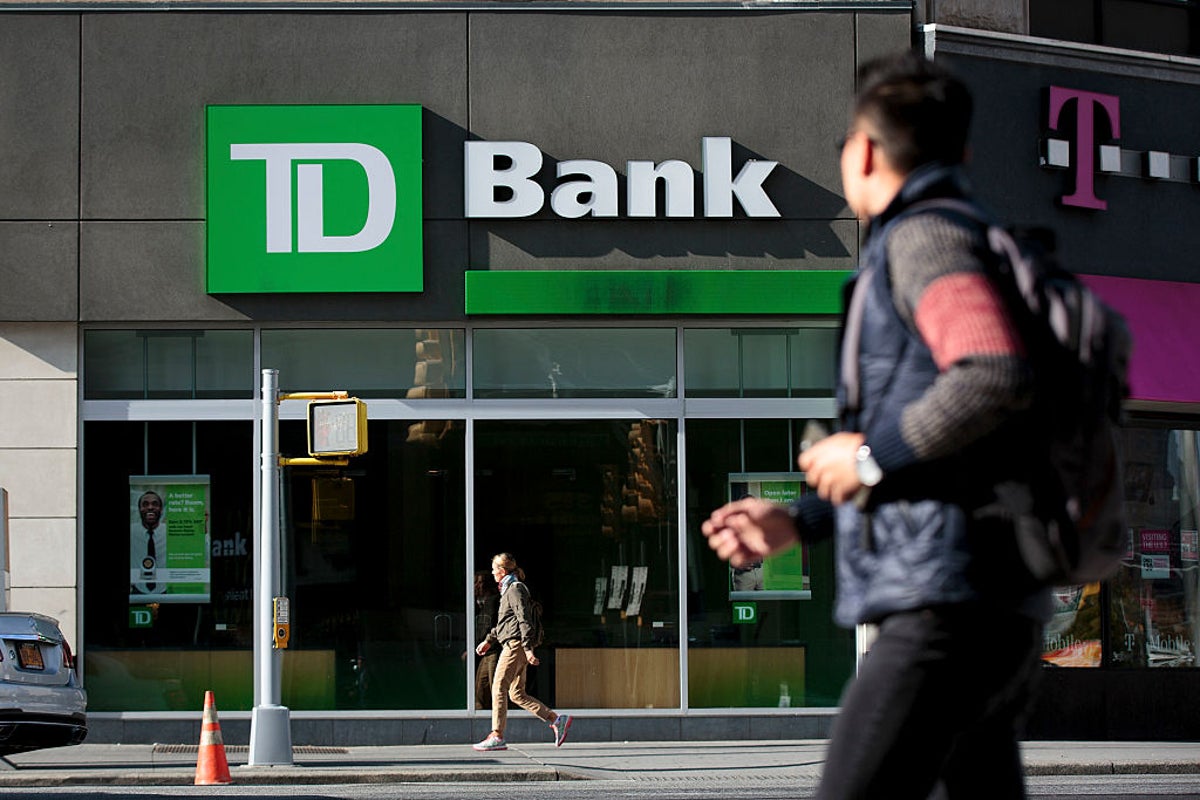 More than half of Americans struggle with basic personal finance, study finds