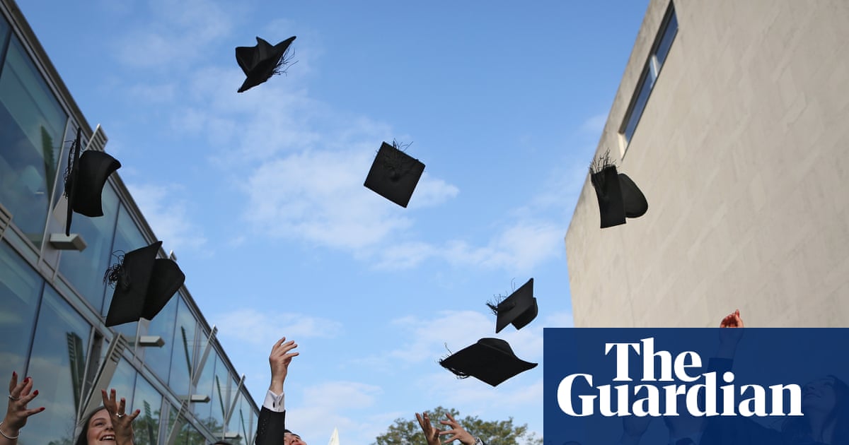 One in four graduates will lose financially from going to university, IFS estimates | Higher education