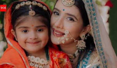 Charu Asopa gets emotional as she opens up about battling stress and loneliness as a single mother; says, ‘Nobody can fight my battles for me’ |