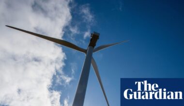 Cost to rewire Great Britain’s electricity network could reach £90bn in 2030s | Energy industry