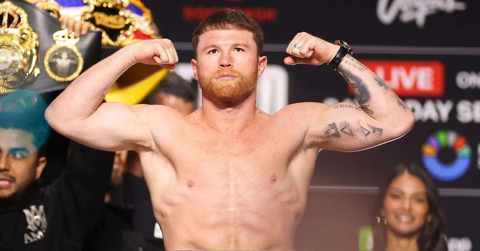 Canelo targeted by KO artist world champion who trained alongside Terence Crawford