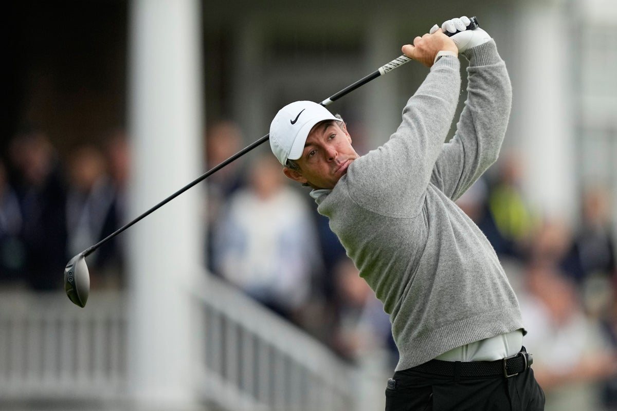 Rory McIlroy makes solid start to sit one off lead at US Open