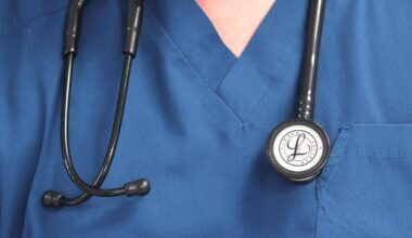 Dorset nurse who said Covid jab caused patient's cancer struck off