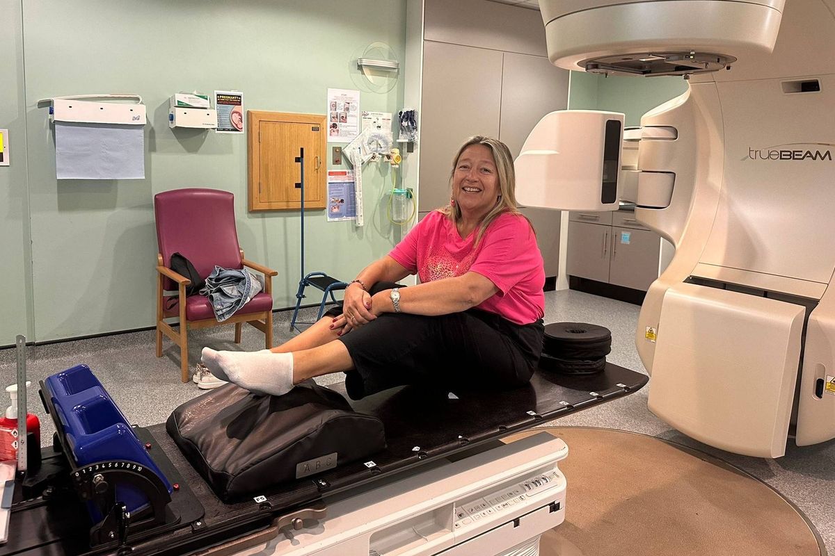 Ruth on her last day of 25 radiotherapy sessions