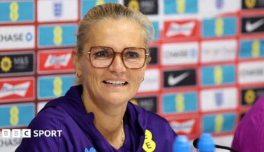 Sarina Wiegman at a media conference