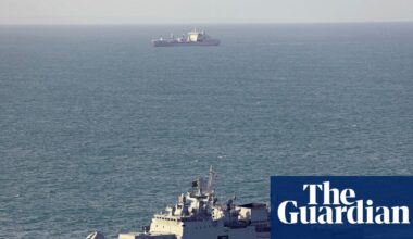 Russian warship incident in Channel deeply concerning, says Starmer | Keir Starmer