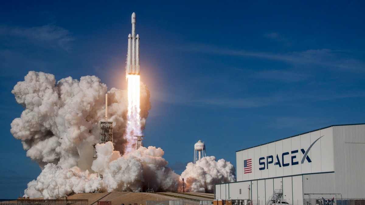 S&P Rejects Fast Entry for SpaceX, Delaying $14B in Passive Inflows