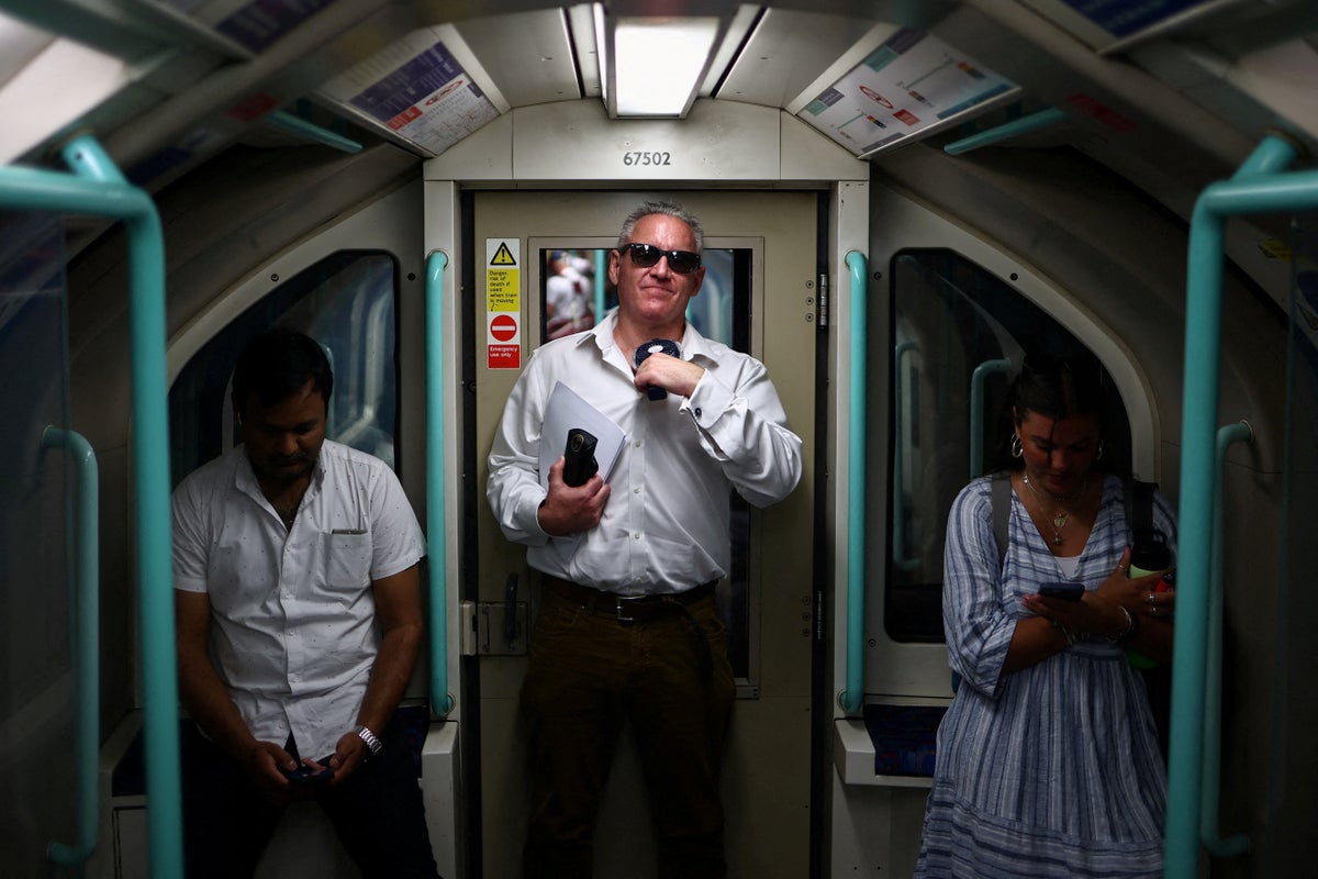 Will there be more heatwaves this summer? Experts forecast high temperatures in July