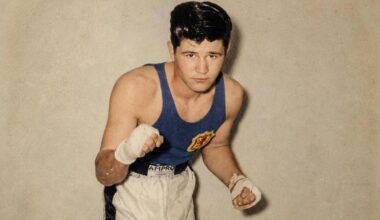 'Breathtaking' fighter known as The Golden Boy of Scottish Boxing dies