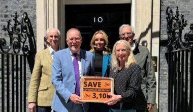 Thousands sign petition to 'save' Cotswolds hospitals