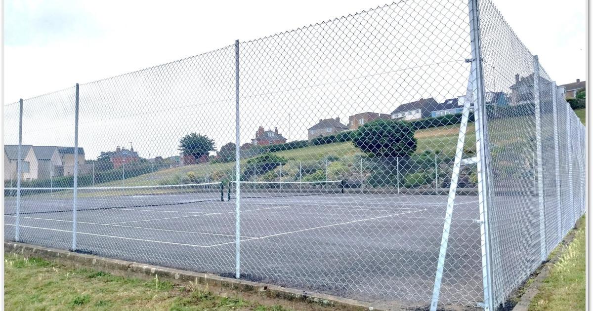 Work at Portland's Victoria Gardens tennis courts complete