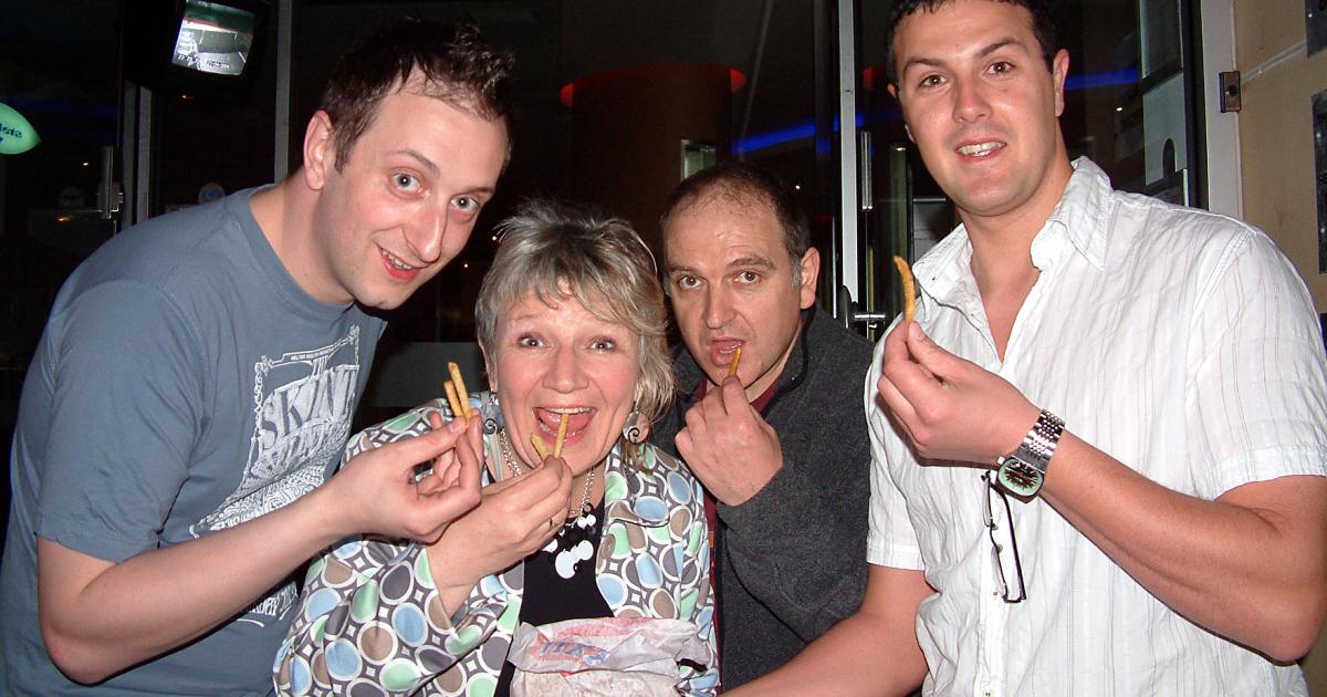 Original cast of ‘Phoenix Nights' reunite at Halifax Victoria Theatre
