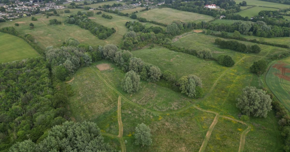 Plans for 700 Swindon homes on golf course scrapped suddenly