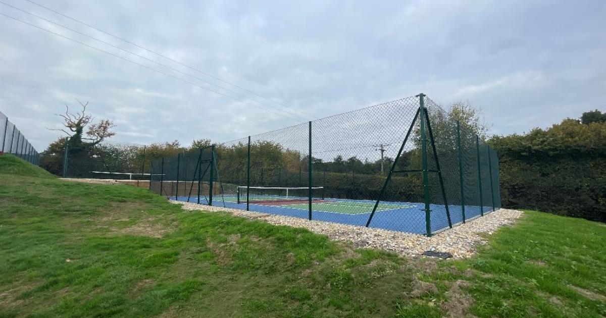 Hampshire golf club owner launches appeal after demolition order