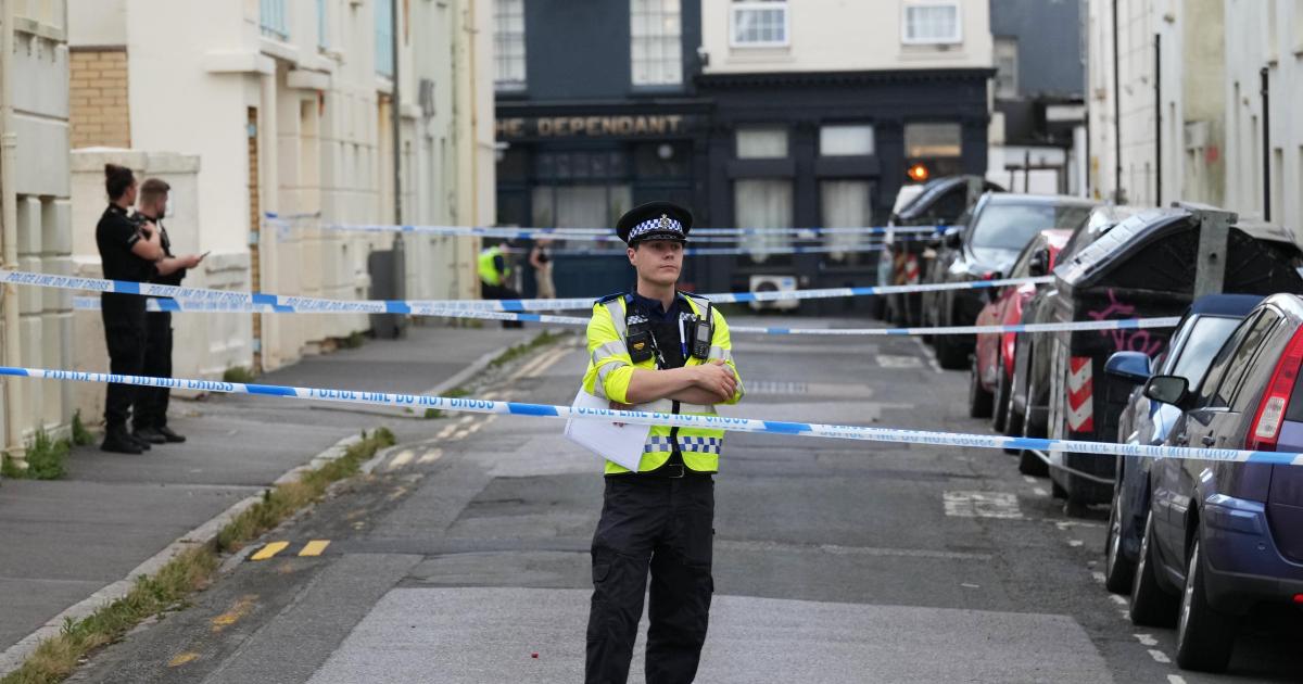 Brighton & Hove Police respond to 'distressing' knife incident