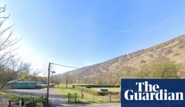 Murder inquiry after body found in search for missing girl, 14, in south Wales | Wales