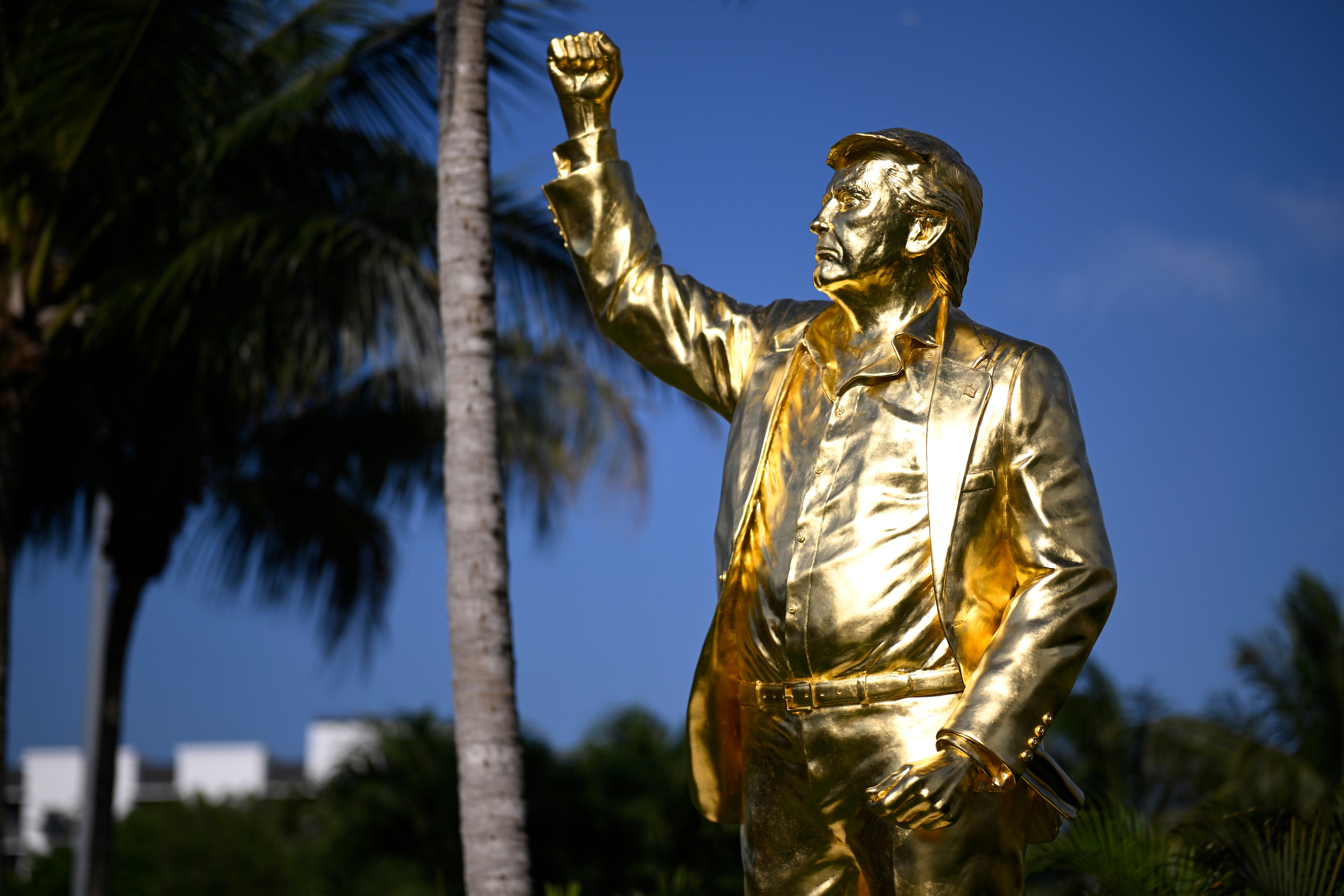 Lundeen, a Nebraska-born sculptor, previously created a towering gold likeness of Trump, which is currently on display at the president’s Doral golf club in Florida