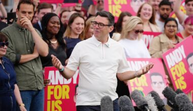 Ministers to tell Starmer to step down and set out timetable to quit as PM - latest
