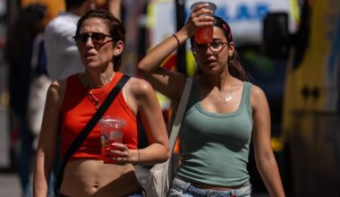 Shops, offices and schools close amid London heatwave meltdown - London Evening Standard